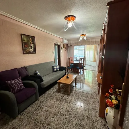 Διαμέρισμα Fantastico Apto Familas Numerosas Ada Purisima Full Equipado Cerca A La Playa Del Cura Τορεβιέχα